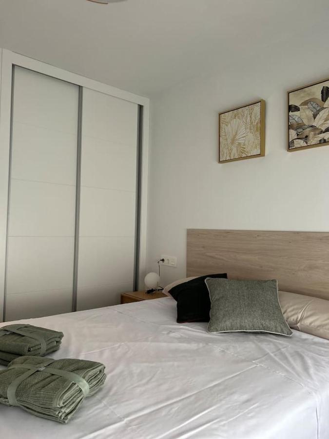 Apartamentos Breton 17 Suite Familiar Alicante Buitenkant foto