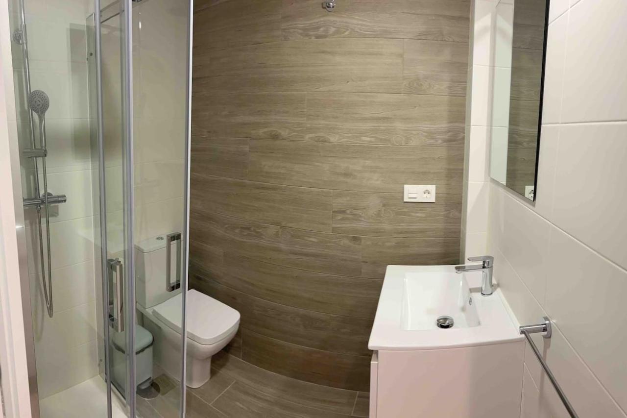 Apartamentos Breton 17 Suite Familiar Alicante Buitenkant foto