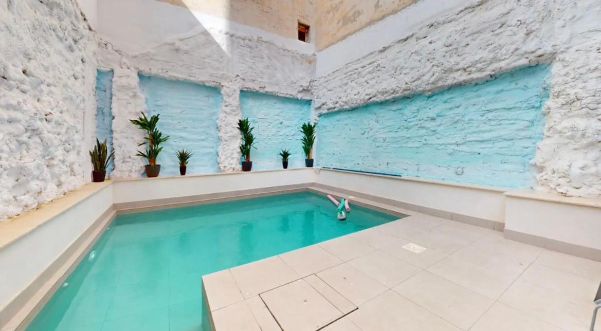 Apartamentos Breton 17 Suite Familiar Alicante Buitenkant foto
